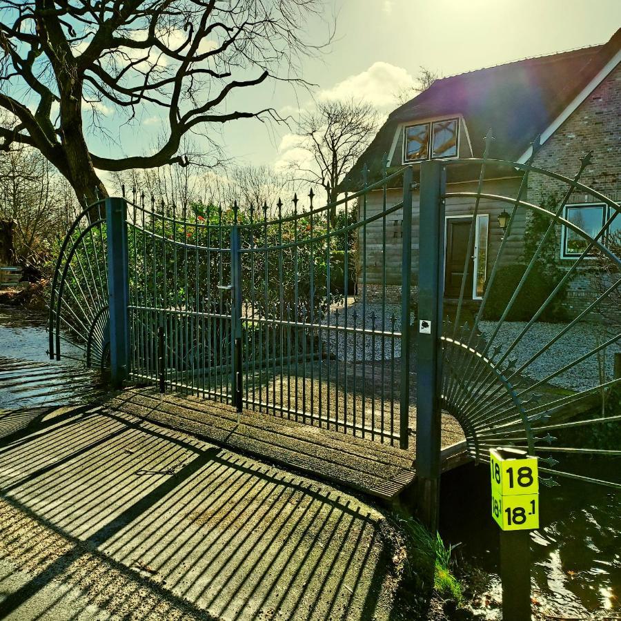 Reeuwijkse Plassen エクステリア 写真