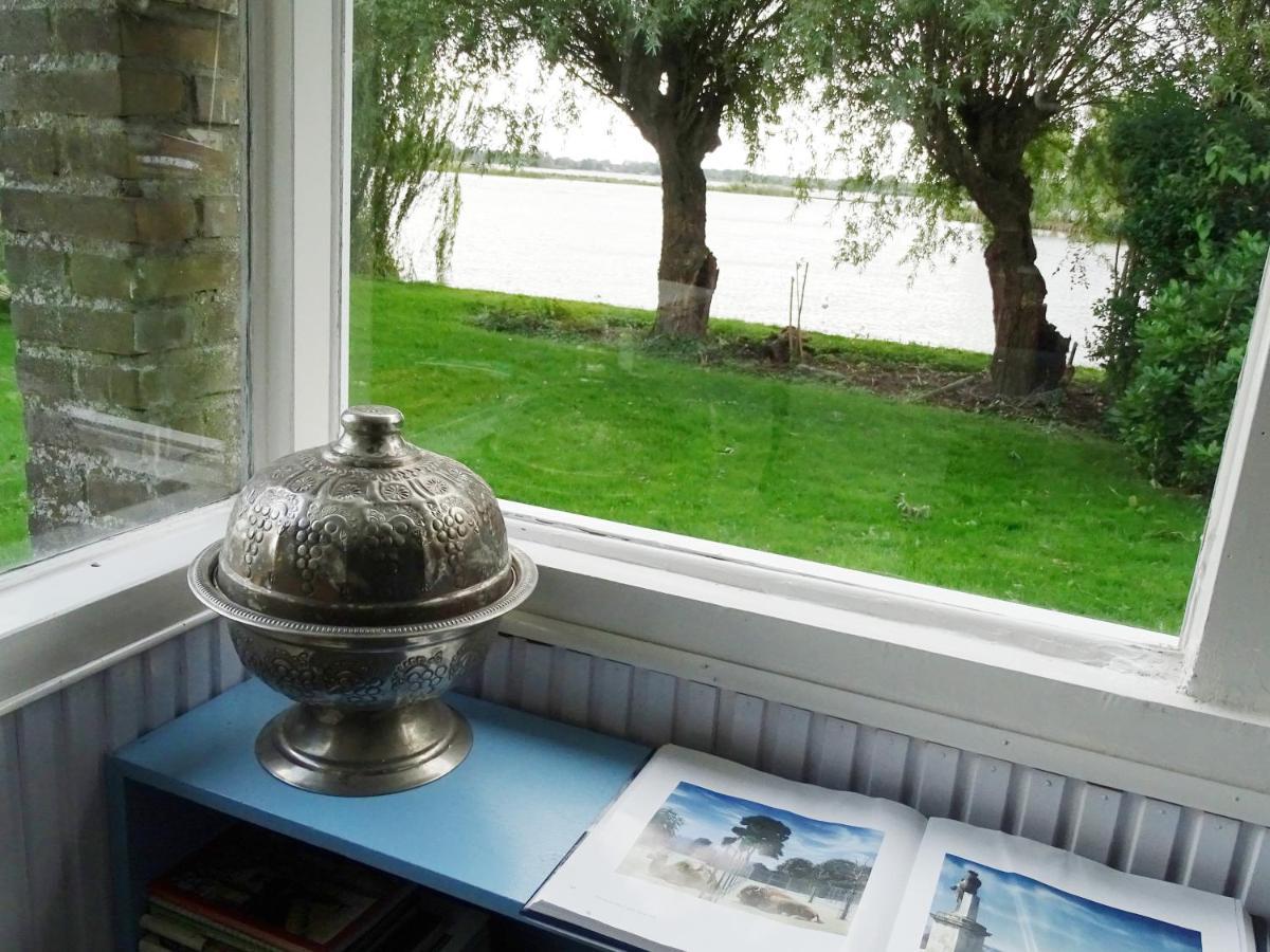 Reeuwijkse Plassen エクステリア 写真
